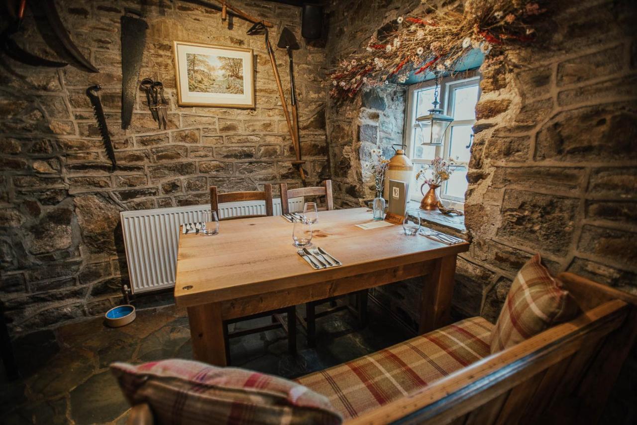 Bearslake Inn Bridestowe Bagian luar foto