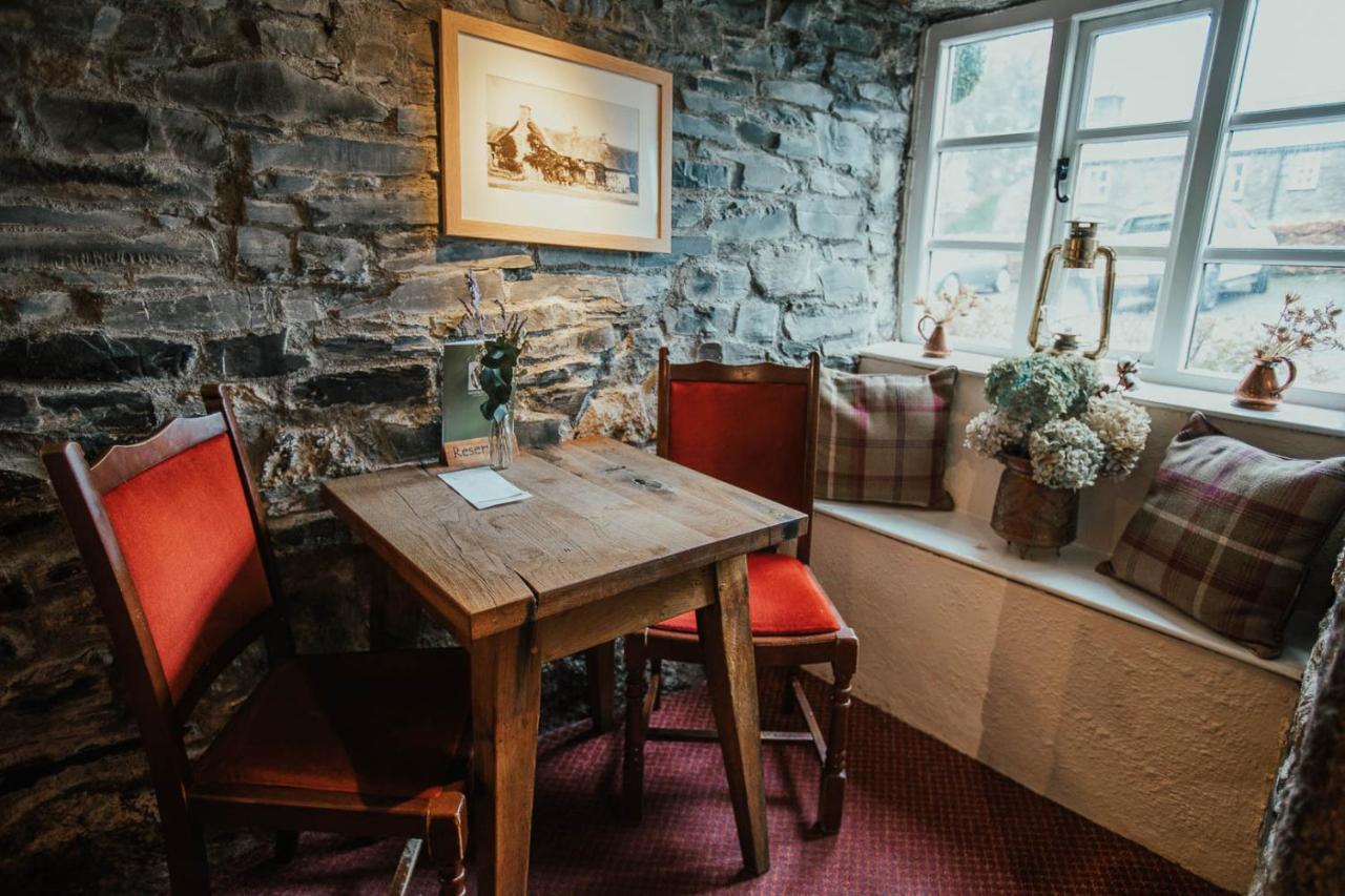 Bearslake Inn Bridestowe Bagian luar foto